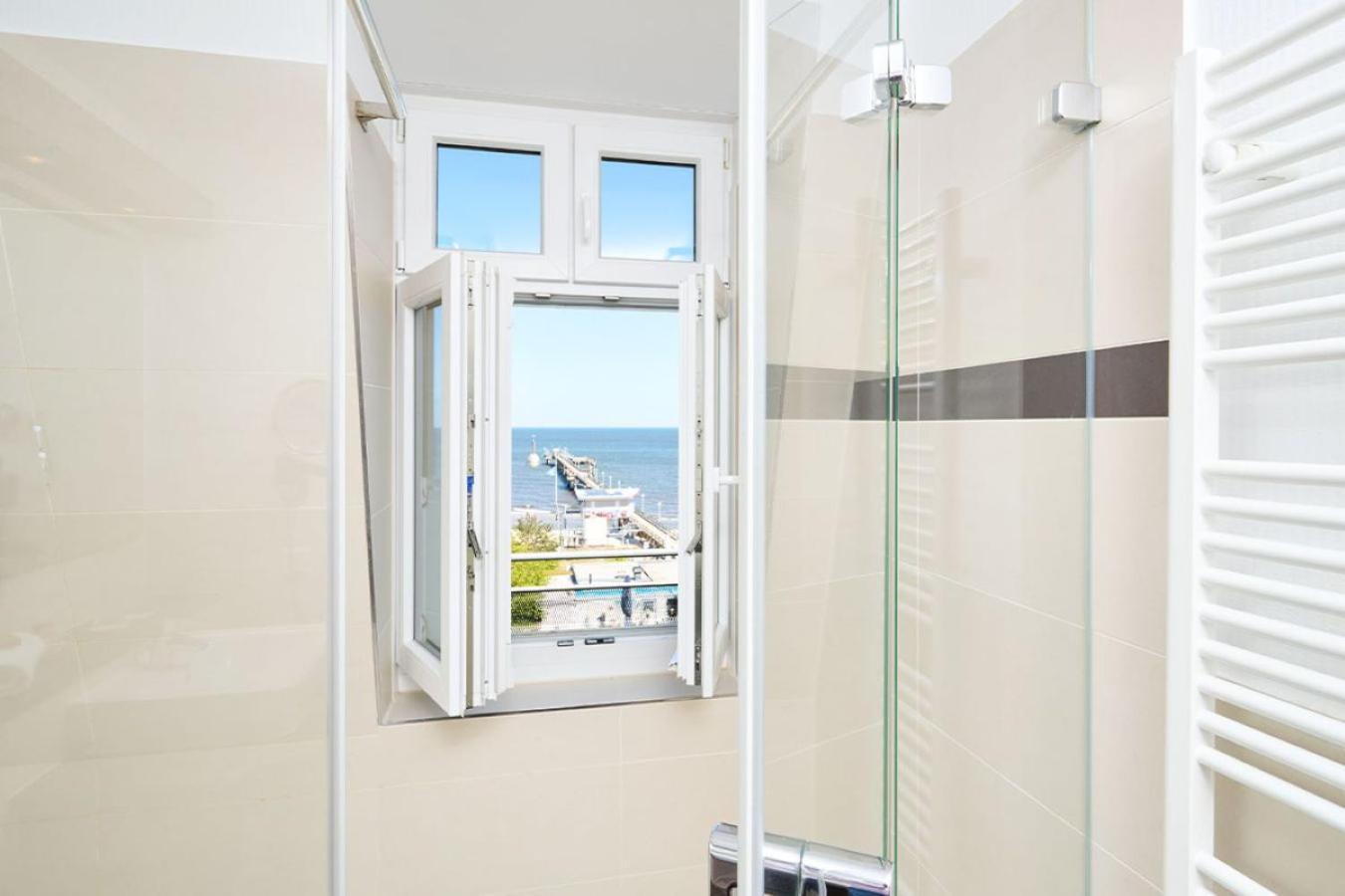 Strand- Und Wellnesshotel Preussenhof Zinnowitz Exterior foto