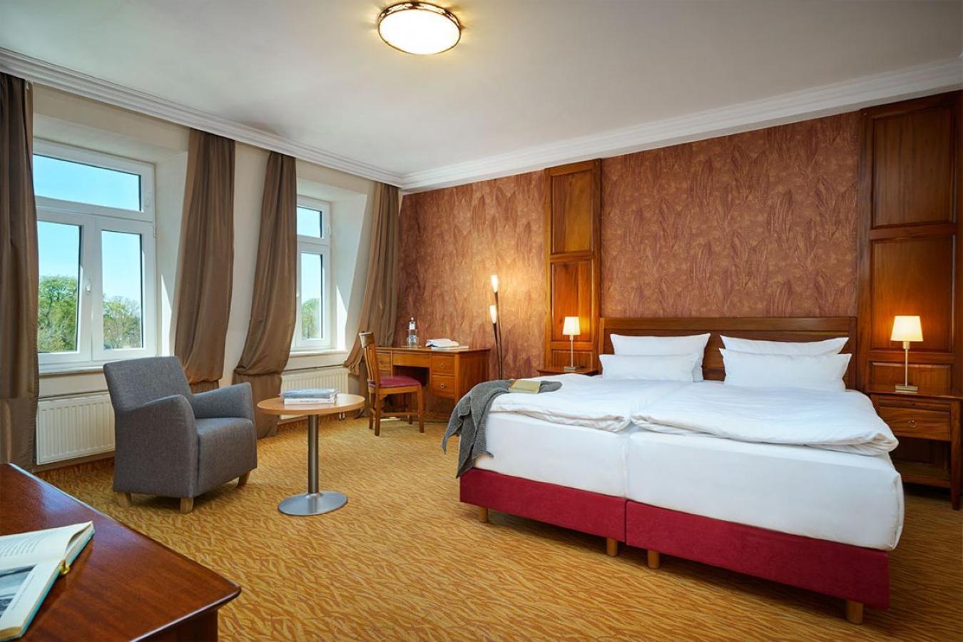 Strand- Und Wellnesshotel Preussenhof Zinnowitz Exterior foto